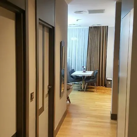 شقة ديولوكس 2 باتيشيهير דירה